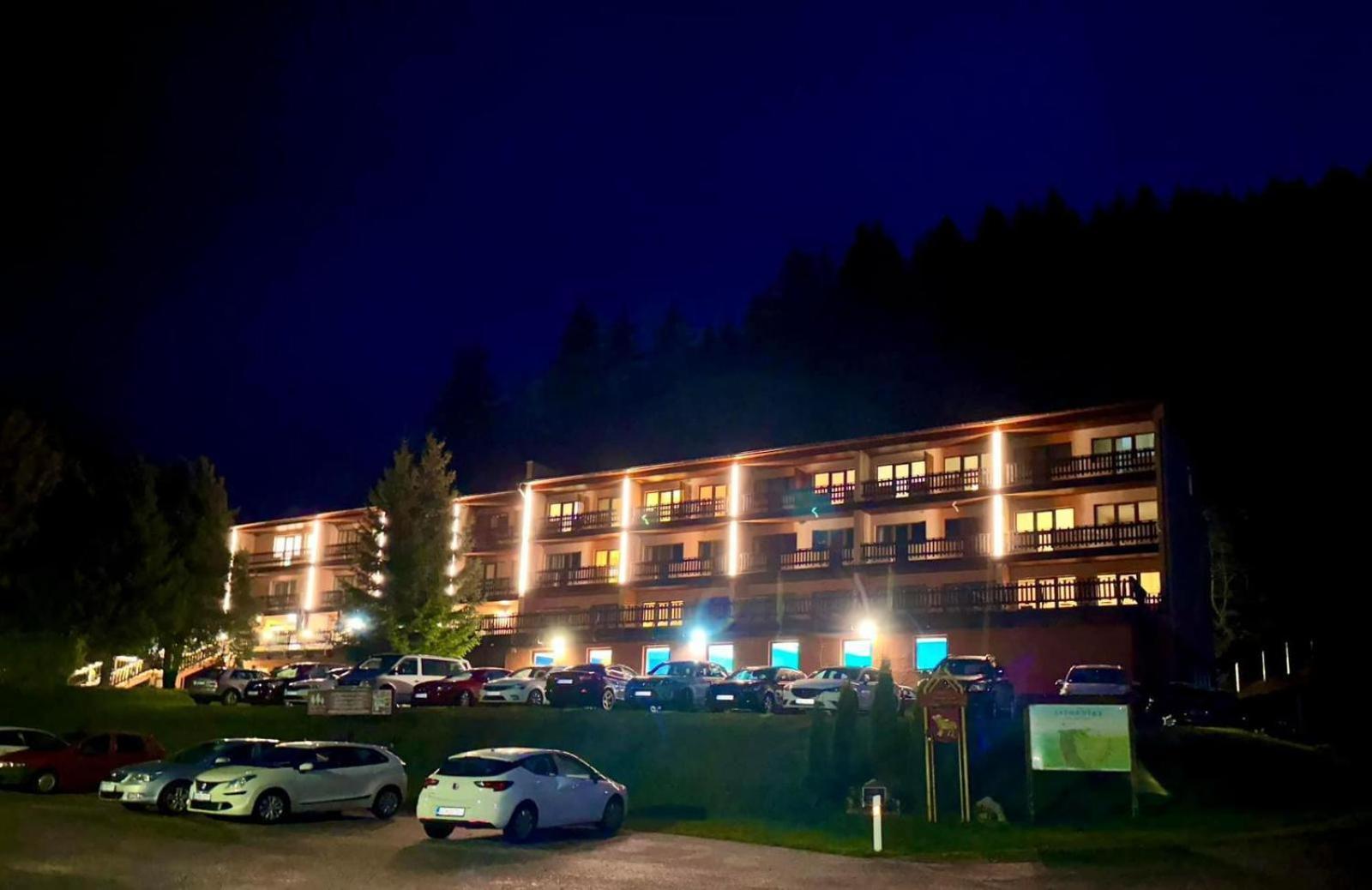 Horsky Hotel Podjavornik Papradno 외부 사진